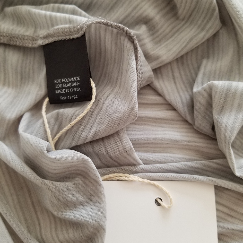 Norma Kamali Ombre Laser Cut Round Neck Long Sleeve Top Black Gray Size … - Picture 3 of 5